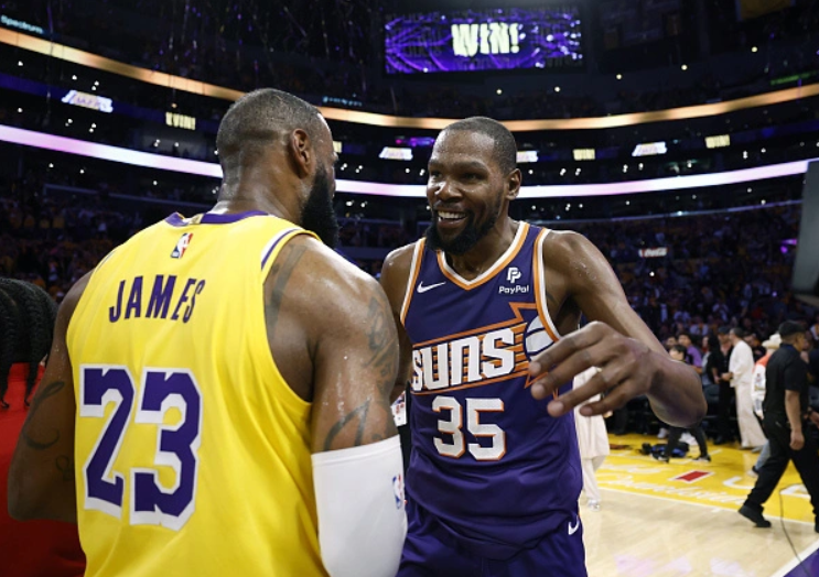 开云体育登录-广州队鏖战湖人，杜兰特高光表现