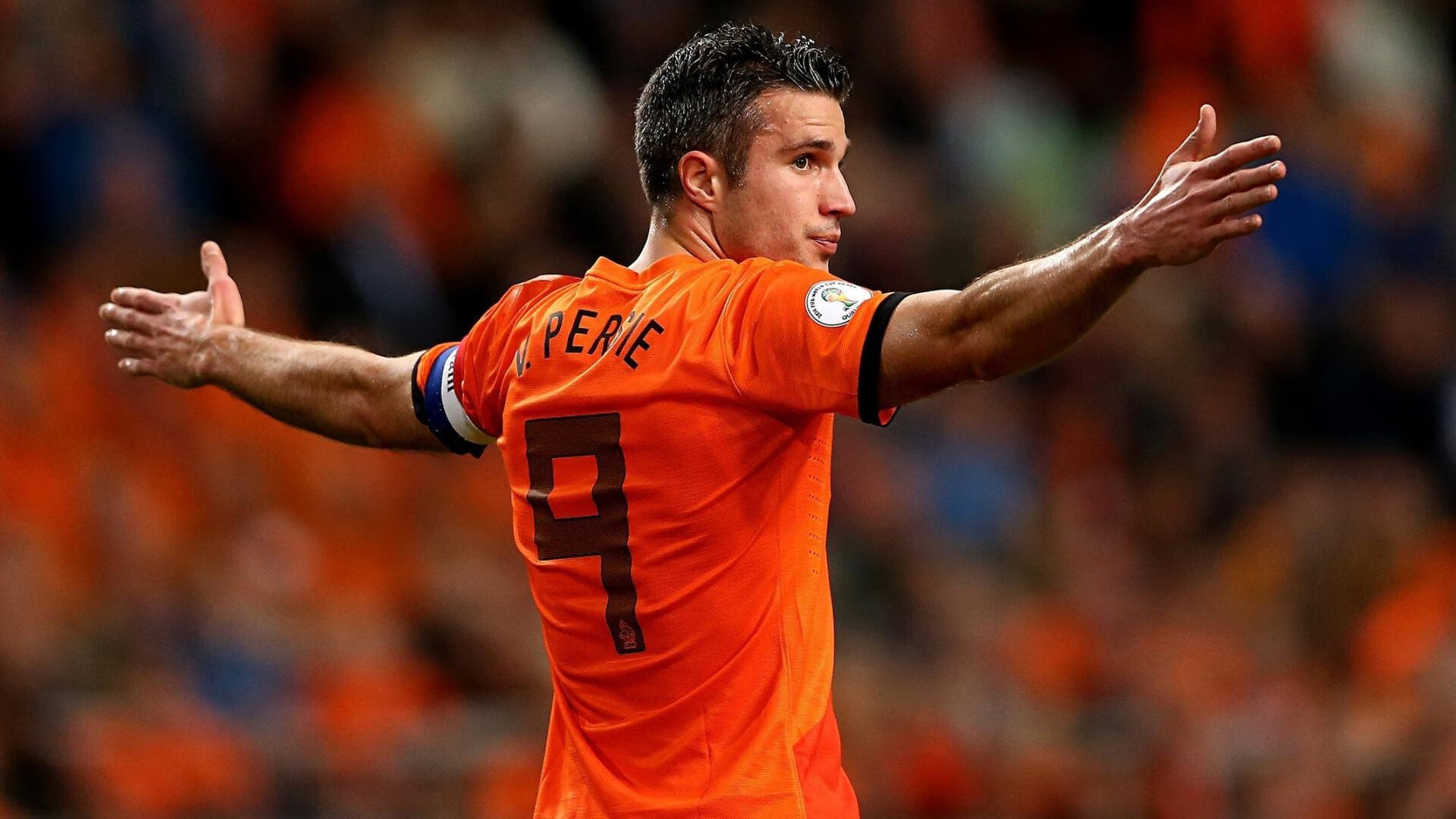 开云体育平台APP-季后赛抢七之夜，本泽马关键制胜，当传奇在悬崖边诞生