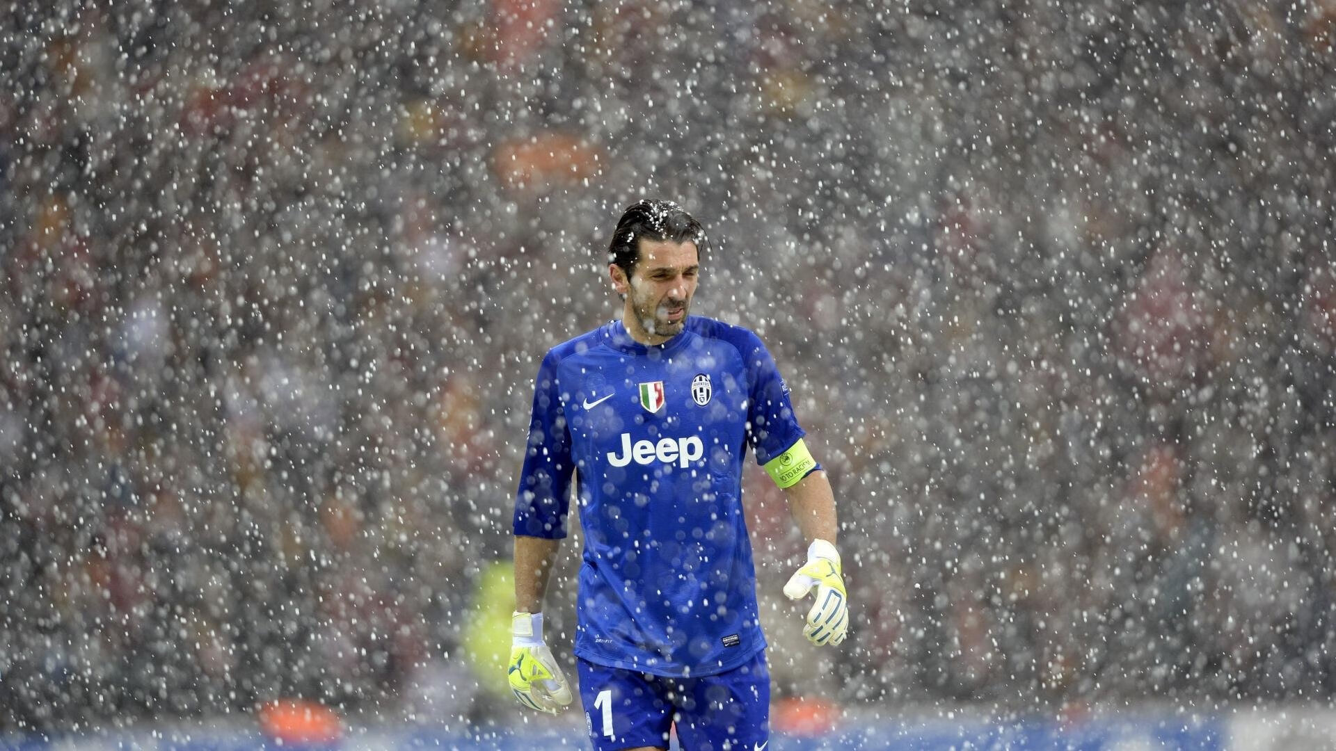 开云体育官方网站-卡拉斯科一箭穿心,当法国在巴黎的夜空下击败巴黎 第2张 开云体育官方网站-卡拉斯科一箭穿心,当法国在巴黎的夜空下击败巴黎 第2张